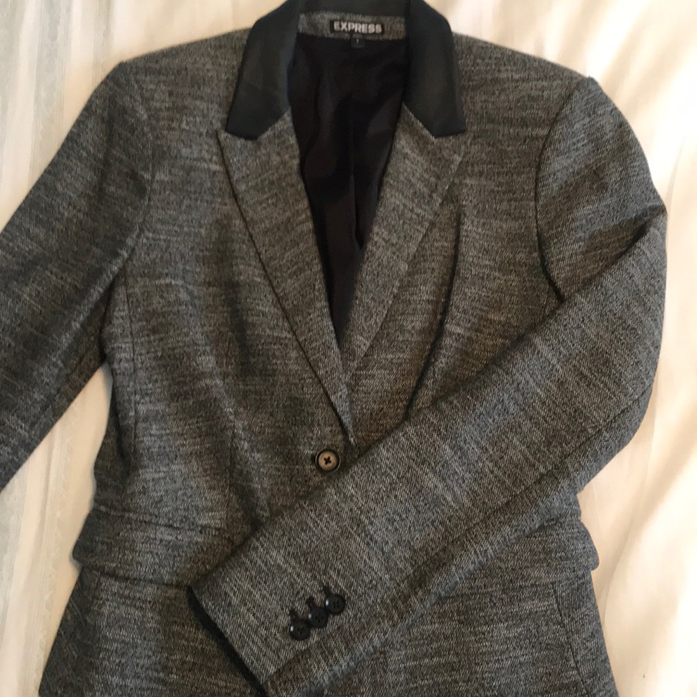 Express Suit Set